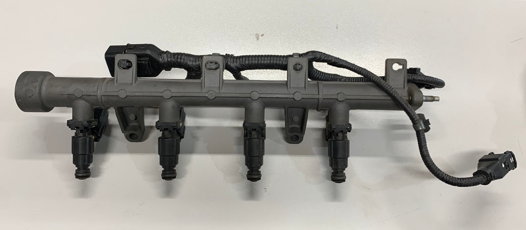 Fuel Injector Rail - Used